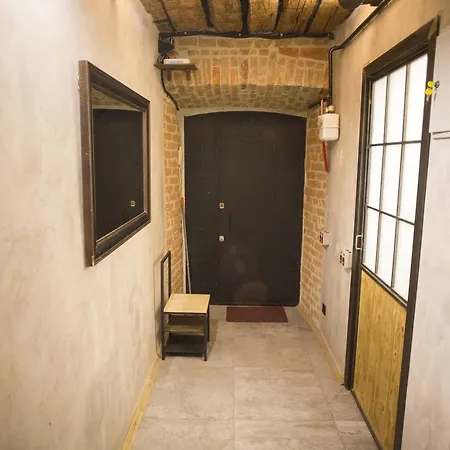 Vysoka Khata2 דירה